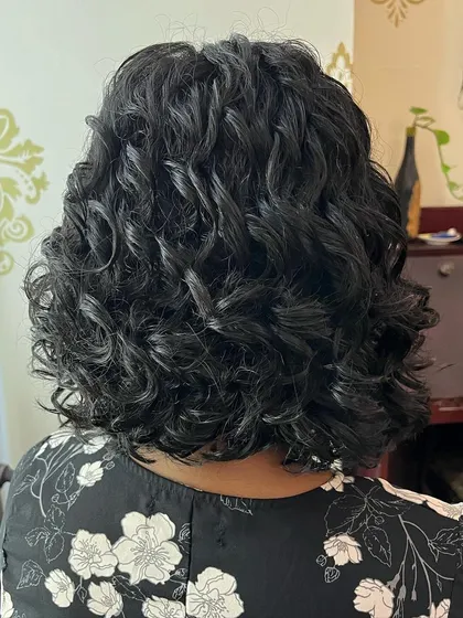 The back view shows the shape and volume of the new cut.