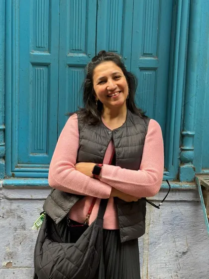 A happy participant on our 'Vanishing Havelis' walk. Our goal is to make history engaging and personal, creating a memorable experience for every guest.