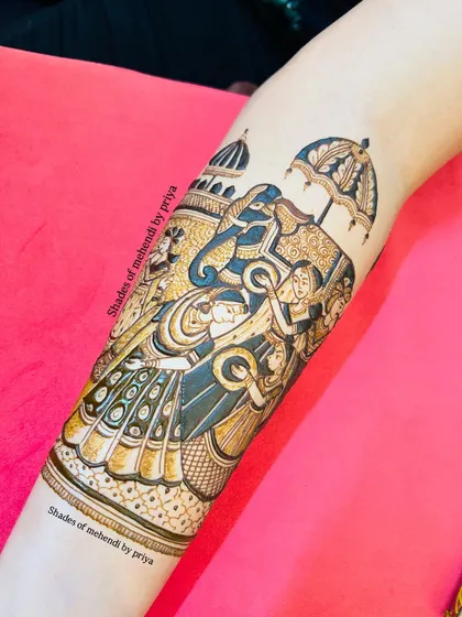 Another view of the royal procession mehendi, highlighting the figures and the decorated elephant. These storytelling elements are what make bridal mehendi so special.