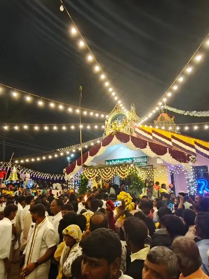 The massive crowd gathered at the Agasara halli jatre, a village deity festival that happens in the wee hours of the morning.
