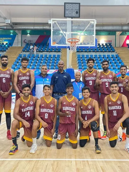 Our Karnataka state team posing on the court during the 2022 National Games.