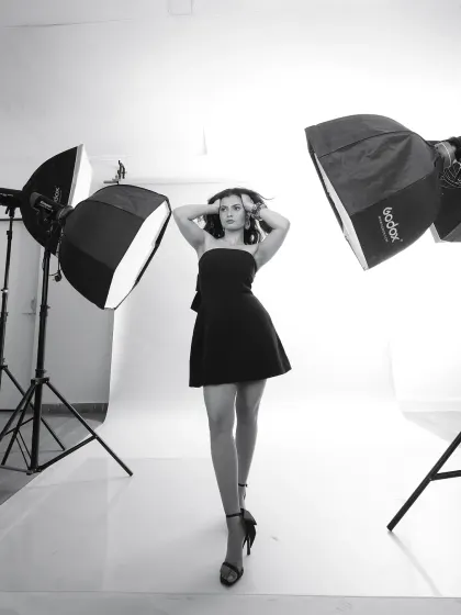 Another angle from the same behind-the-scenes set, showing how I direct models to interact with the space and lighting to get dynamic shots.