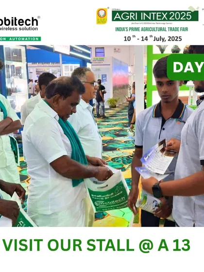 Handing out informational material and goodie bags to farmers at the Agri Intex expo.
