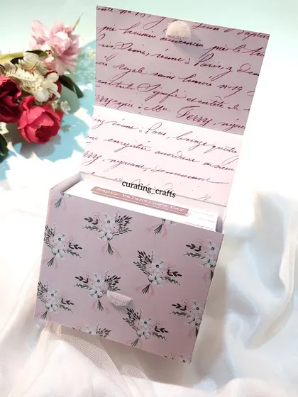 The box for the vintage mini scrapbook.