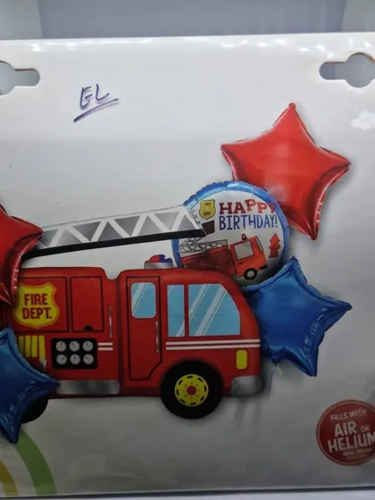 This fire truck foil balloon set is perfect for a little one who loves vehicles. The kit includes the main fire truck balloon and star-shaped accent balloons.