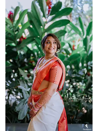 This lovely lady looks so fresh and radiant for her event.