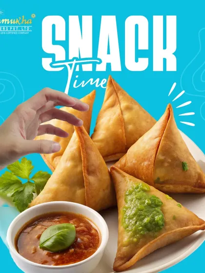 Snack time is sorted with our classic samosas, served with tangy tamarind and fresh mint chutneys.