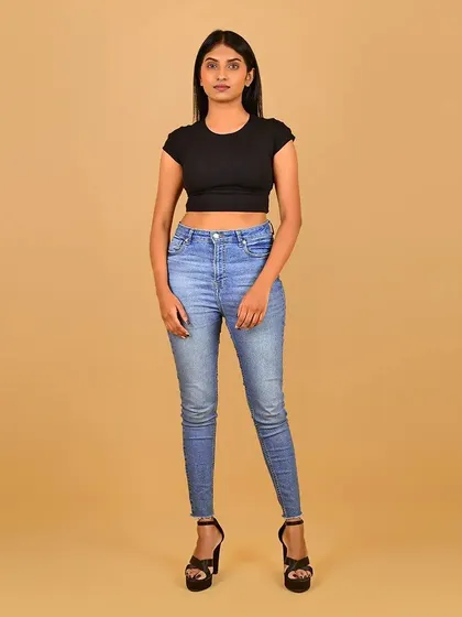 The standard front-facing full-length digital shot.