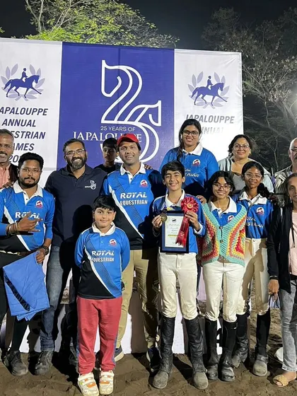 A large group photo of Team REA and their families at the Japalouppe games. This picture truly captures the supportive and encouraging spirit of our community.