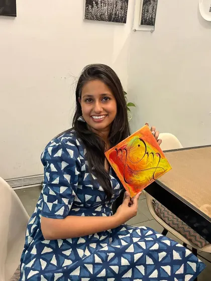 This little fish artwork is very close to my heart. I created it while thinking about my journey into motherhood, and it holds so much love. It’s a reminder that art can capture our deepest feelings and stories.