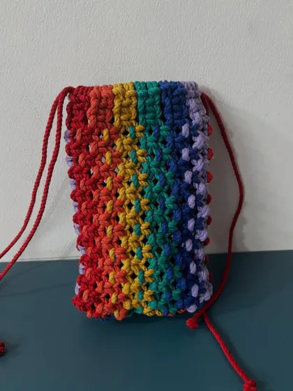 Another look at the rainbow mobile pouch, showing all the beautiful colors of the spectrum.