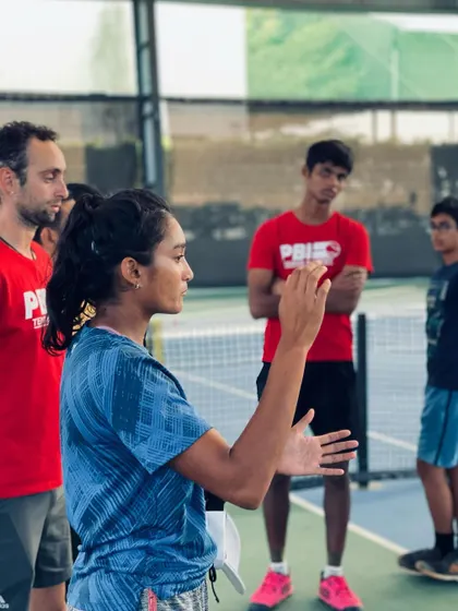 Sahaja speaking to our players about the importance of mental training techniques like meditation and visualization, which have been impactful in her own career.