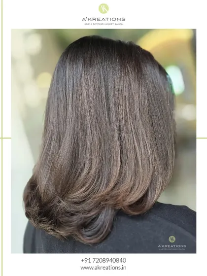 Another angle of our no-bleach balayage, showing the gentle, sun-kissed effect on the hair.