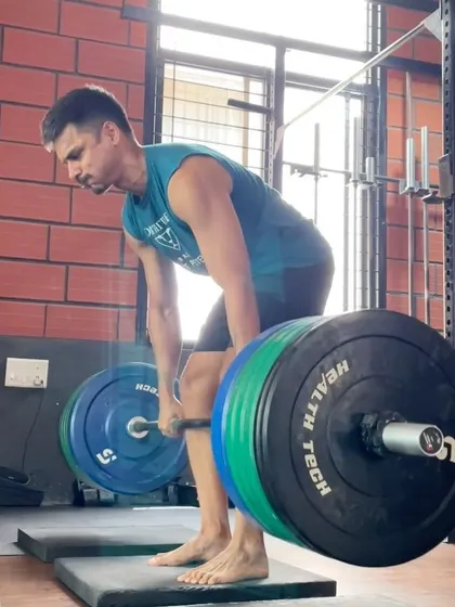 A photo from my deadlift session. Proper form is key, especially when returning to heavy lifts after a break.