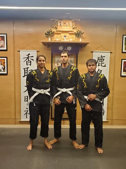 Welcoming our newest batch of Jiu-Jitsu beginners. We are excited to guide them on their martial arts journey, starting with the fundamentals of Gi training.