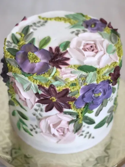 Another angle of this floral beauty. Each side offers a slightly different view of the garden I’ve painted.