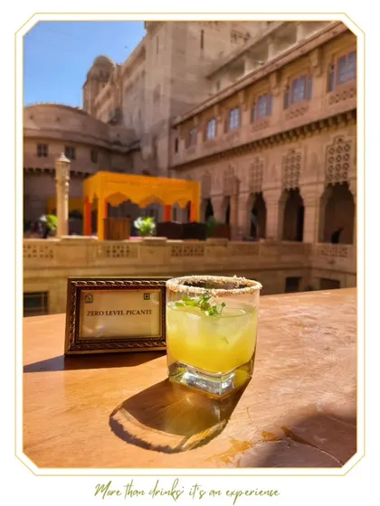 Another look at our "Zero Level Picante" mocktail, a popular choice for guests wanting a sophisticated, alcohol-free option.