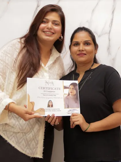 Congratulations to this graduate on completing her pro makeup and hair course. The world of beauty awaits her talent.