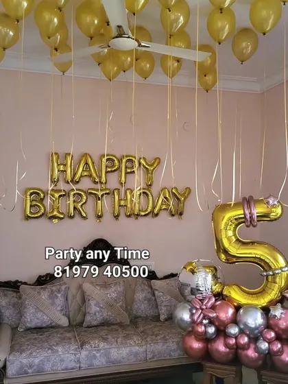 The full view of the 5th birthday home decoration.
