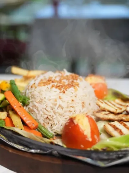 Get ready for the ultimate BBQ Paneer sizzle. A sizzling platter of deliciousness that hits all the right notes: smoky, flavourful, and oh-so-satisfying.