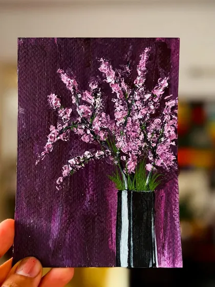 A lovely miniature lavender painting. In our workshops, we explore different techniques like monochromatic textures to create stunning pieces like this, perfect for a small nook in your home.