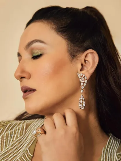 A close up of the high ponytail I did for Gauahar Khan. I added some texture and volume at the base to give it that extra lift and drama.