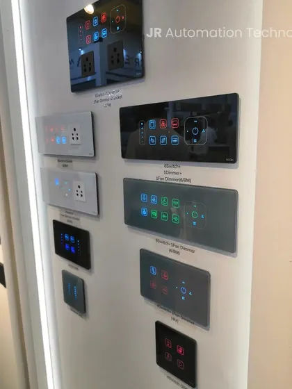 Another view of our product wall at the IDAC Expo. Visitors can explore a wide array of smart panels in different sizes, finishes, and button layouts to find the perfect fit for their project.