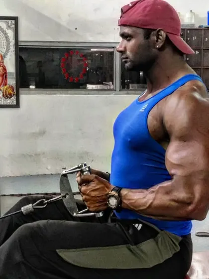 Seated cable row. Good thoughts, good workout.
