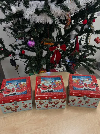 More Christmas crafting! These decoupage boxes with Santa Claus designs were a big hit. They make for a perfect handmade gift or a place to store holiday treasures.