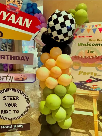 An identical shot of the car party's welcome area.