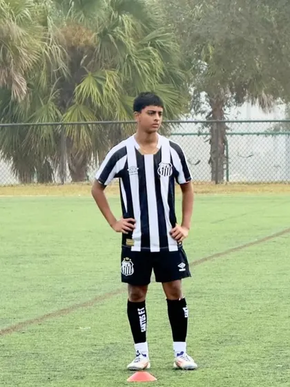 A focused shot of our former player Mustafa during his training camp with Santos FC in Brazil.