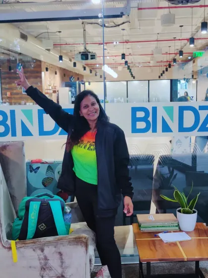 Ready to rock another corporate session, this time at the Bindz office. I travel across Bangalore to bring my fitness programs directly to your workspace, making it convenient and easy to participate.
