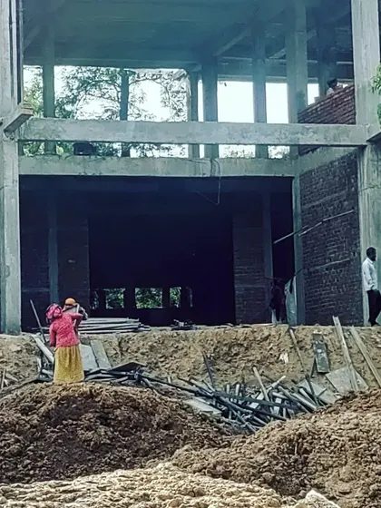 Another angle of the farmhouse construction, highlighting the open, double-height spaces that will eventually look out onto the landscape. The raw structure reveals the hierarchies of space within the design.