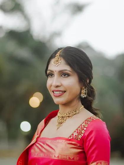 A duplicate of a previous image, a close-up outdoor portrait.