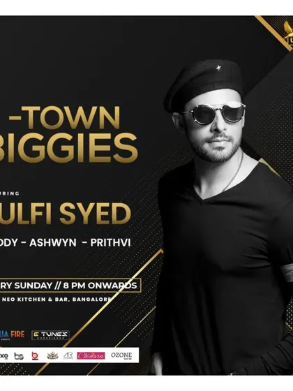 'B-Town Biggies' every Sunday at Raahi. I was part of a great lineup bringing the best of Bollywood to the city.