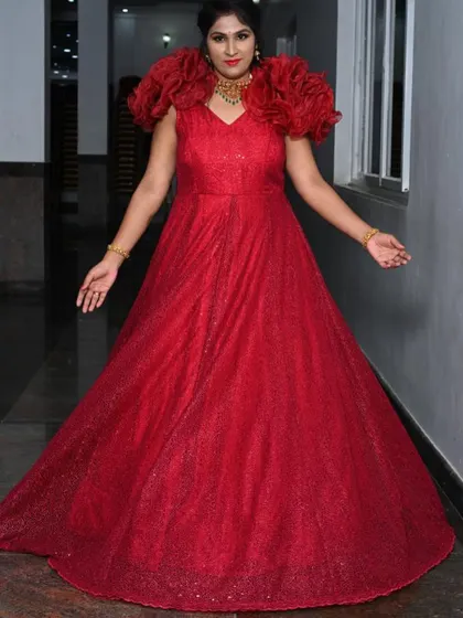 The perfect party gown. Shruthi looks ready to celebrate in her custom creation.