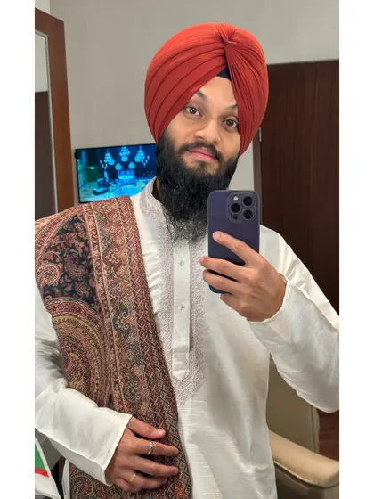 A selfie before a performance at NMACC, wearing my traditional kurta and shawl with pride. My roots are a very important part of my identity.