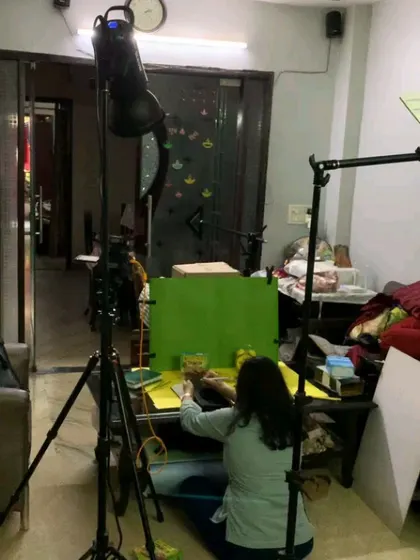 A throwback to our home studio days. This shows the setup for a Nature Valley shoot, using a green screen and simple lighting to create a beach scene.