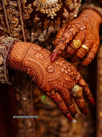 The final result is a deep, beautiful henna stain. This photo shows the rich, dark color that my 100% natural henna paste develops into, giving you that perfect bridal mehndi color for your wedding day.