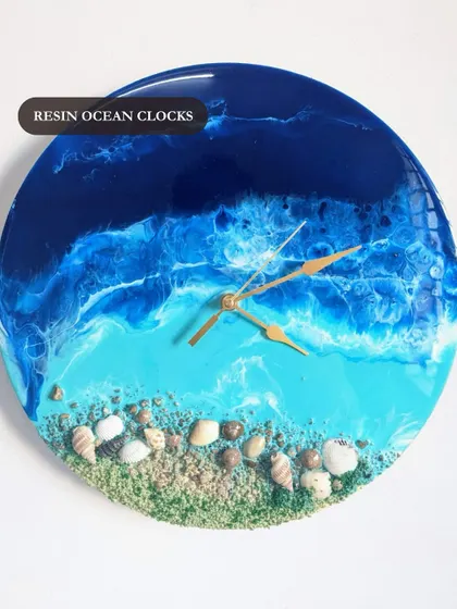 This resin ocean clock is one of our most popular items for corporate gifting. It's a beautiful, functional piece of art that brings a sense of calm to any office space.