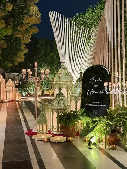 The grand entrance for Nicole and Utkarsh's wedding, the setting for their wonderful feedback.