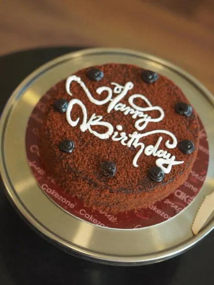 A birthday isn't complete without a delicious cake. I can arrange for a variety of cakes, like this classic red velvet, to be the centerpiece of your celebration.