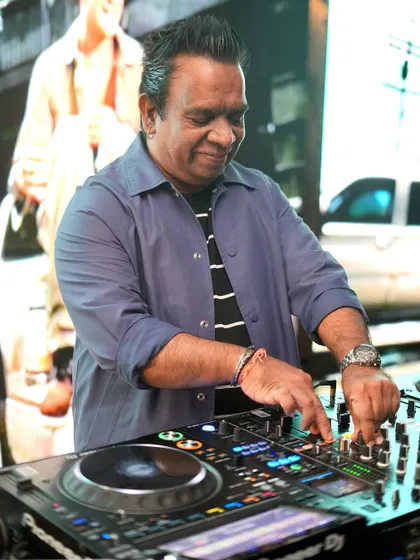 On the decks, dropping classic hip hop and R&B tracks. This is my passion.