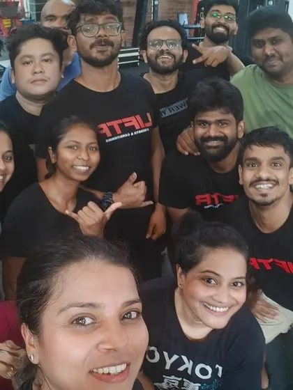 Happy Birthday to our LIFTR fam! We make sure to celebrate our members and coaches, because every person is an important part of our community.