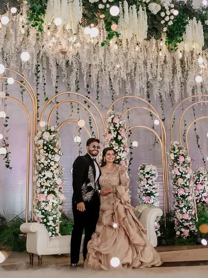 A fairytale dance surrounded by sparklers and smoke. We create a magical atmosphere to capture truly epic shots of your first dance as a married couple.