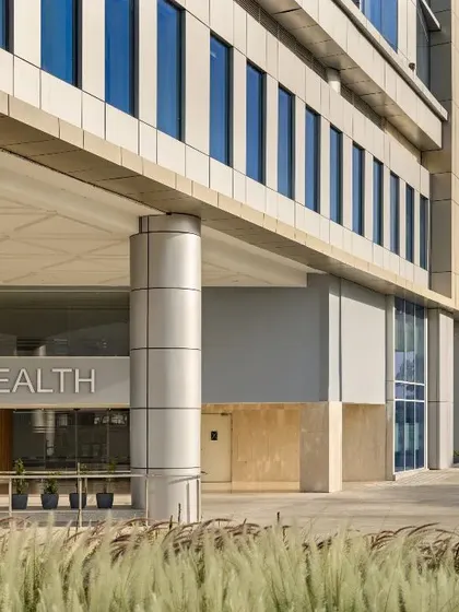 The emergency entrance at Paras Health is designed to instill a sense of calm and reassurance. Clear signage and a well-organized layout immediately convey efficiency and accessibility in a high-stress area.