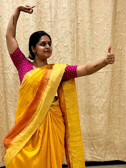 On the first day of Navratri, I commemorate the goddess Shailaputri. Here, I am using a mudra to represent the trident and lotus she holds, connecting the symbolism of the festival with the language of Bharatanatyam.