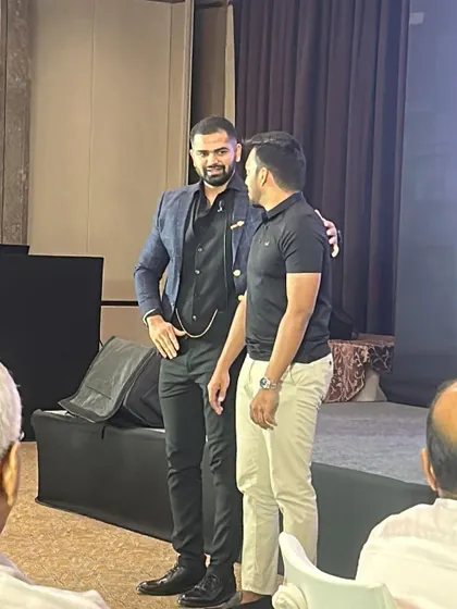 A friendly interaction with a participant. My approach is always approachable and engaging, making it easy for people to volunteer and be part of the show.