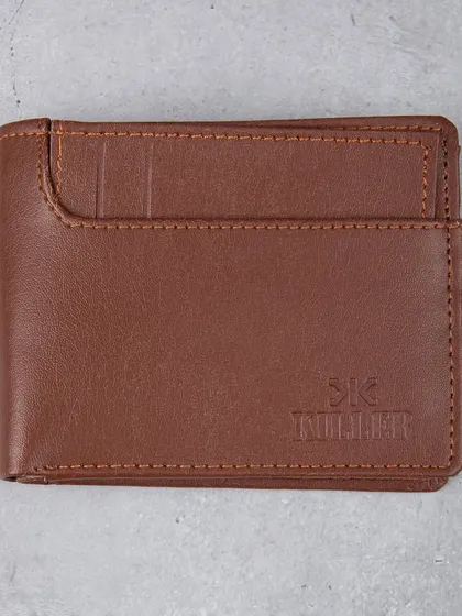 A flat, front-facing shot of a brown leather wallet, ideal for e-commerce product pages.