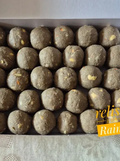 A box of Bajra (Pearl Millet) Laddoos, made for a client request. This nutritious, gluten-free whole grain is a wonderful winter millet that aids digestion, helps manage blood sugar, and provides sustained energy.